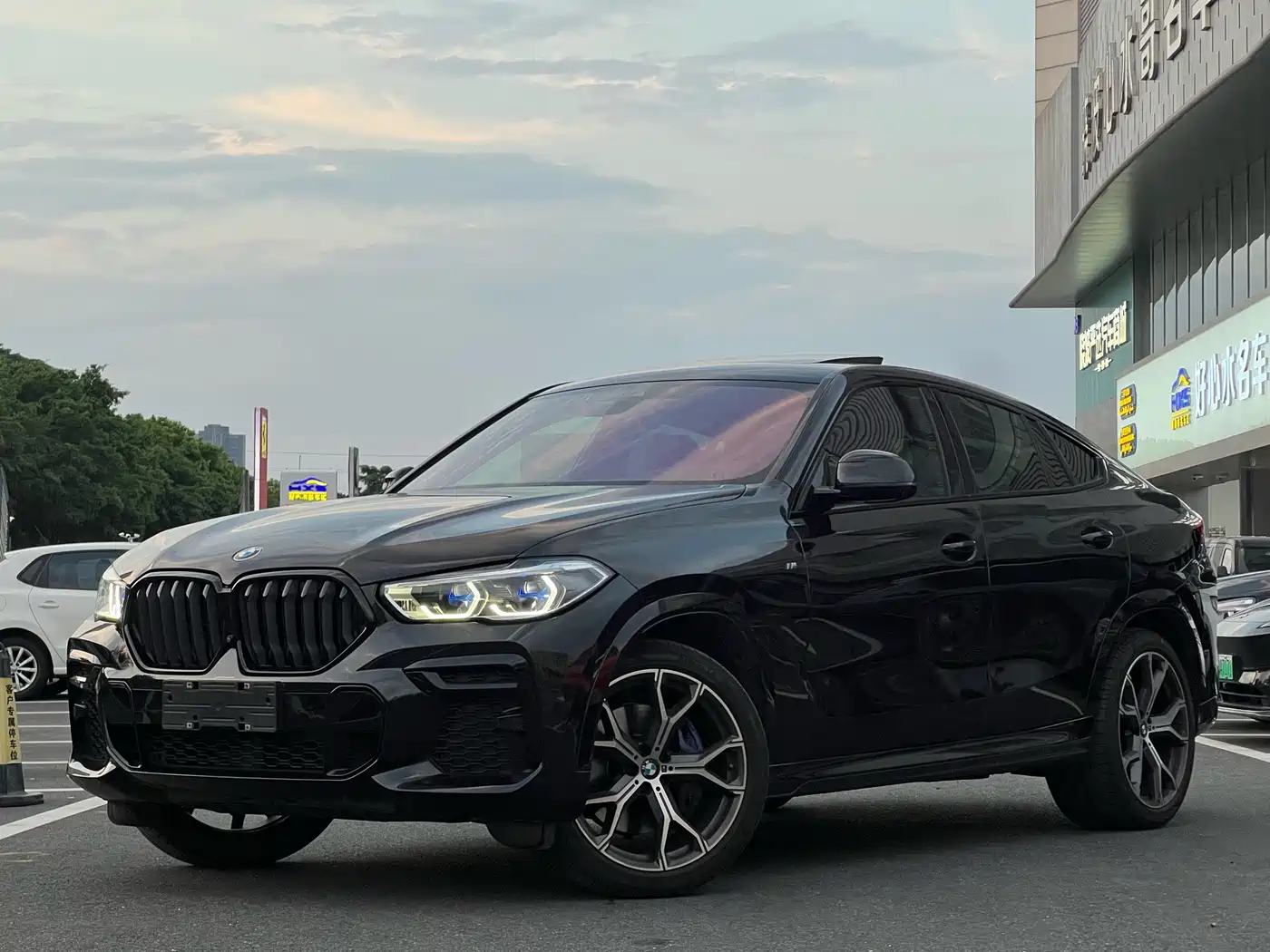 BMW X6 2023 2022 Model Year Facelift II xDrive40i M Sport Package