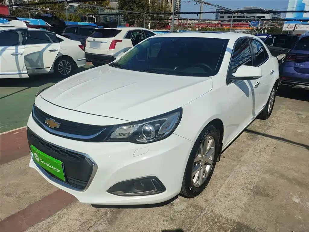 Chevrolet Malibu 2017 1.5T Automatic Luxury Edition фото 2