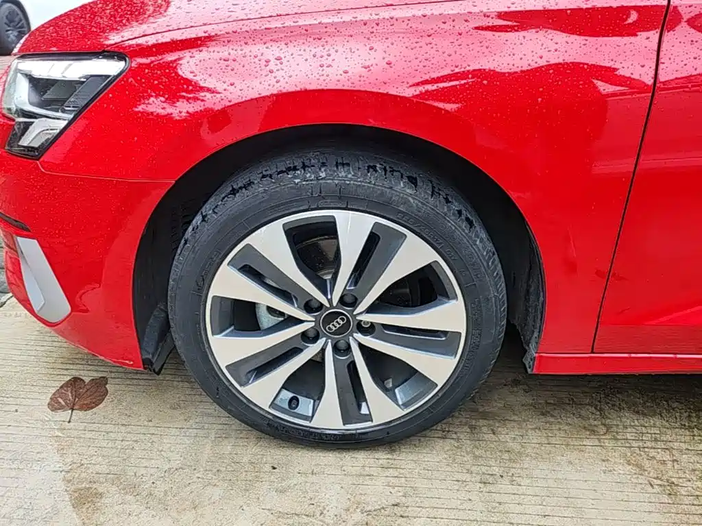 Фото 23 - Audi A3