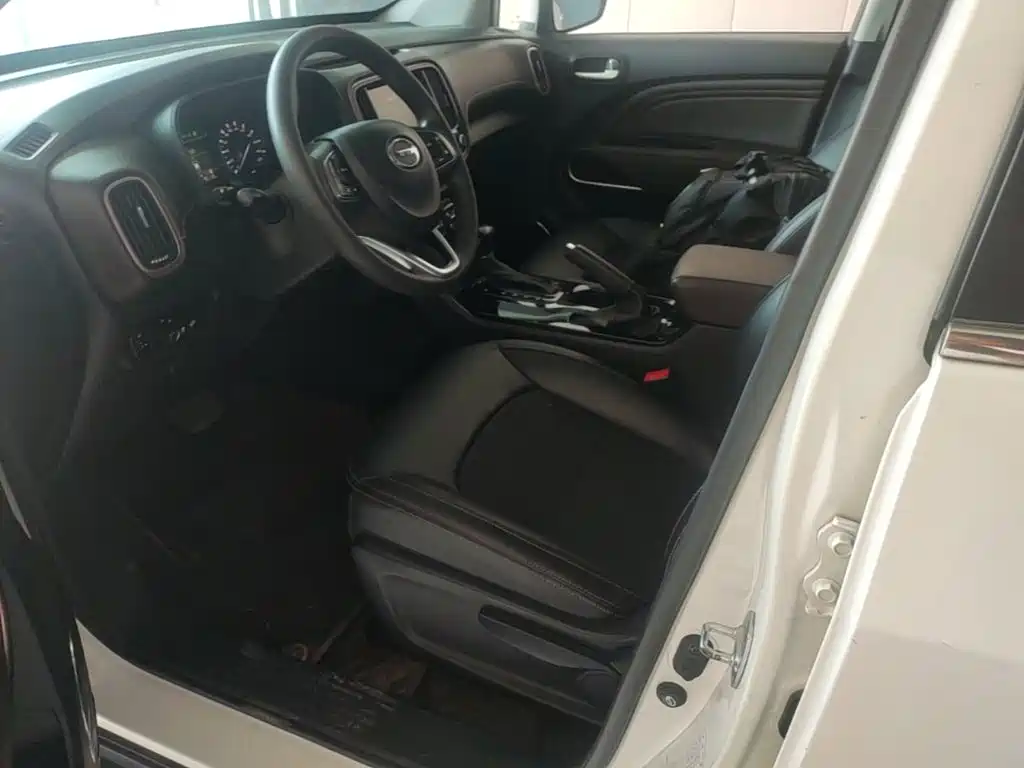 GAC Trumpchi Trumpchi GS3 2018 2017 150N Automatic Elite