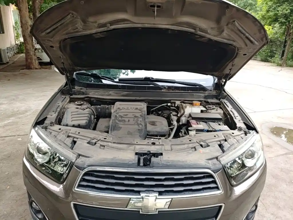 Chevrolet Captiva 2016 2015 2.4L 2WD Urban Edition 5-seater