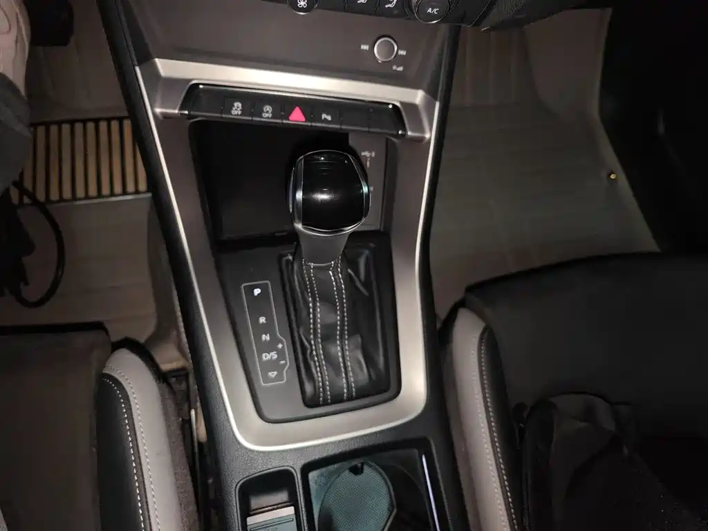 Audi Q3 2019 35 TFSI Progressive Sport фото 10