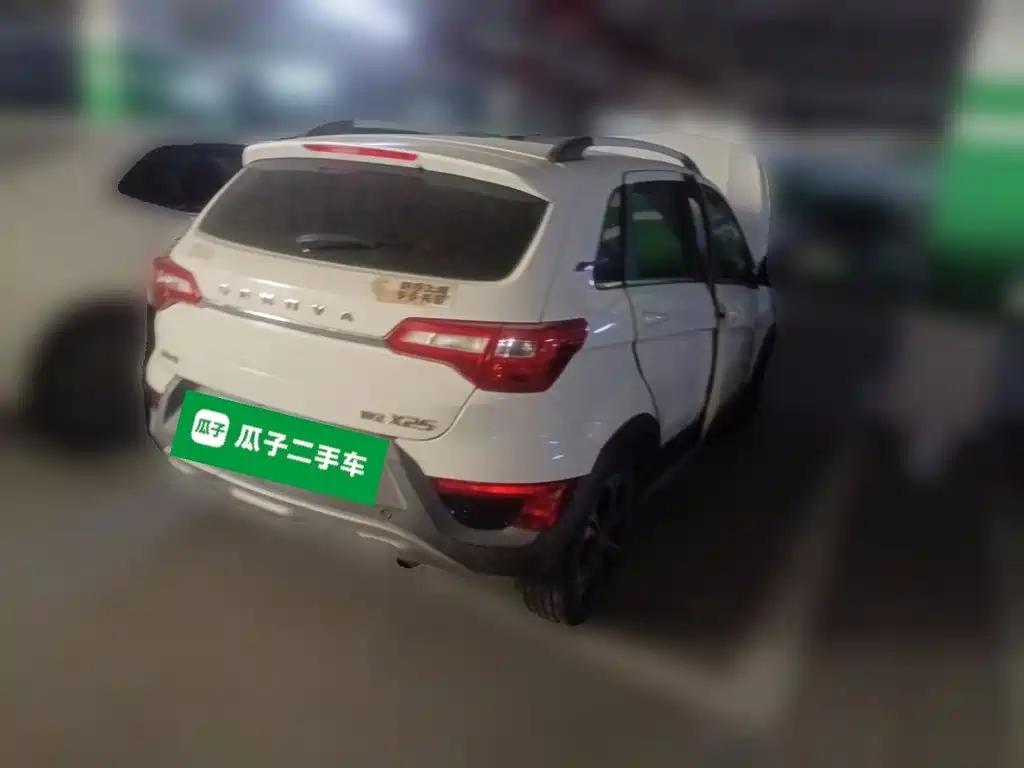 BAIC Senova X25 2016 2015 1.5L Automatic Elite