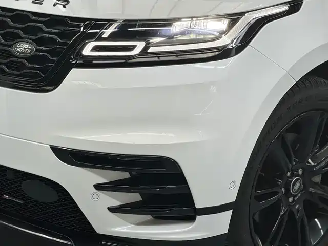 Land Rover Range Rover Velar 2022 250PS Golden Collector's Edition — фото 3