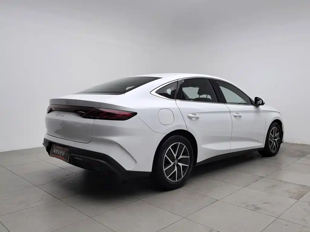 BYD Qin L 2025 2024 DM-i 80KM Superior