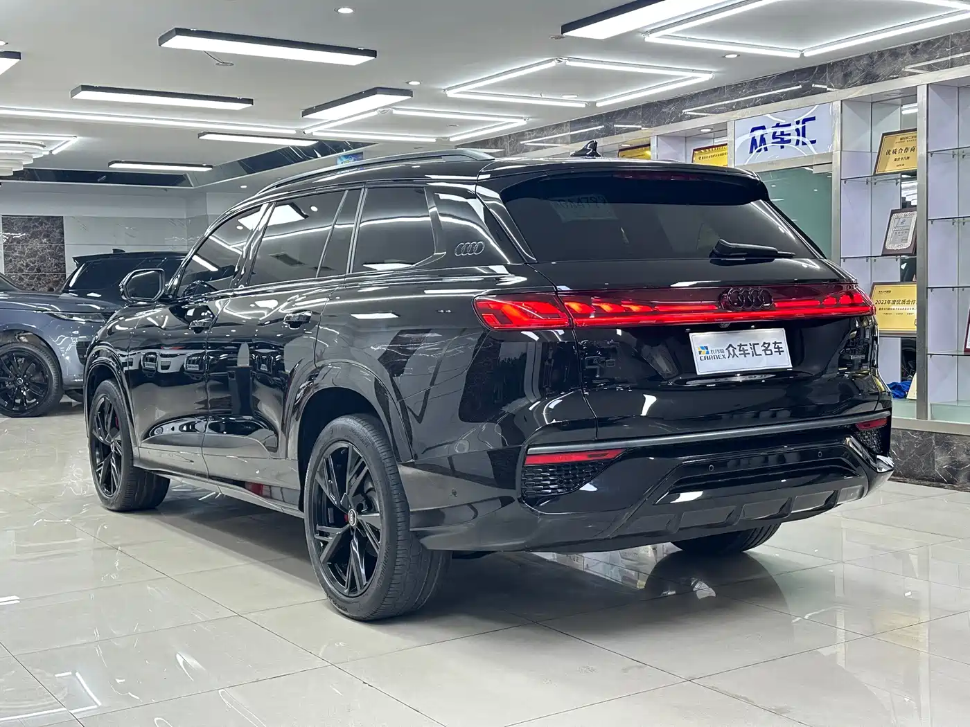 Audi Q6 2024 2024 45 TFSI quattro Black Warrior Edition 6-seater