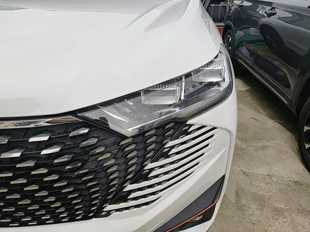 Фото 24 - Haval H6