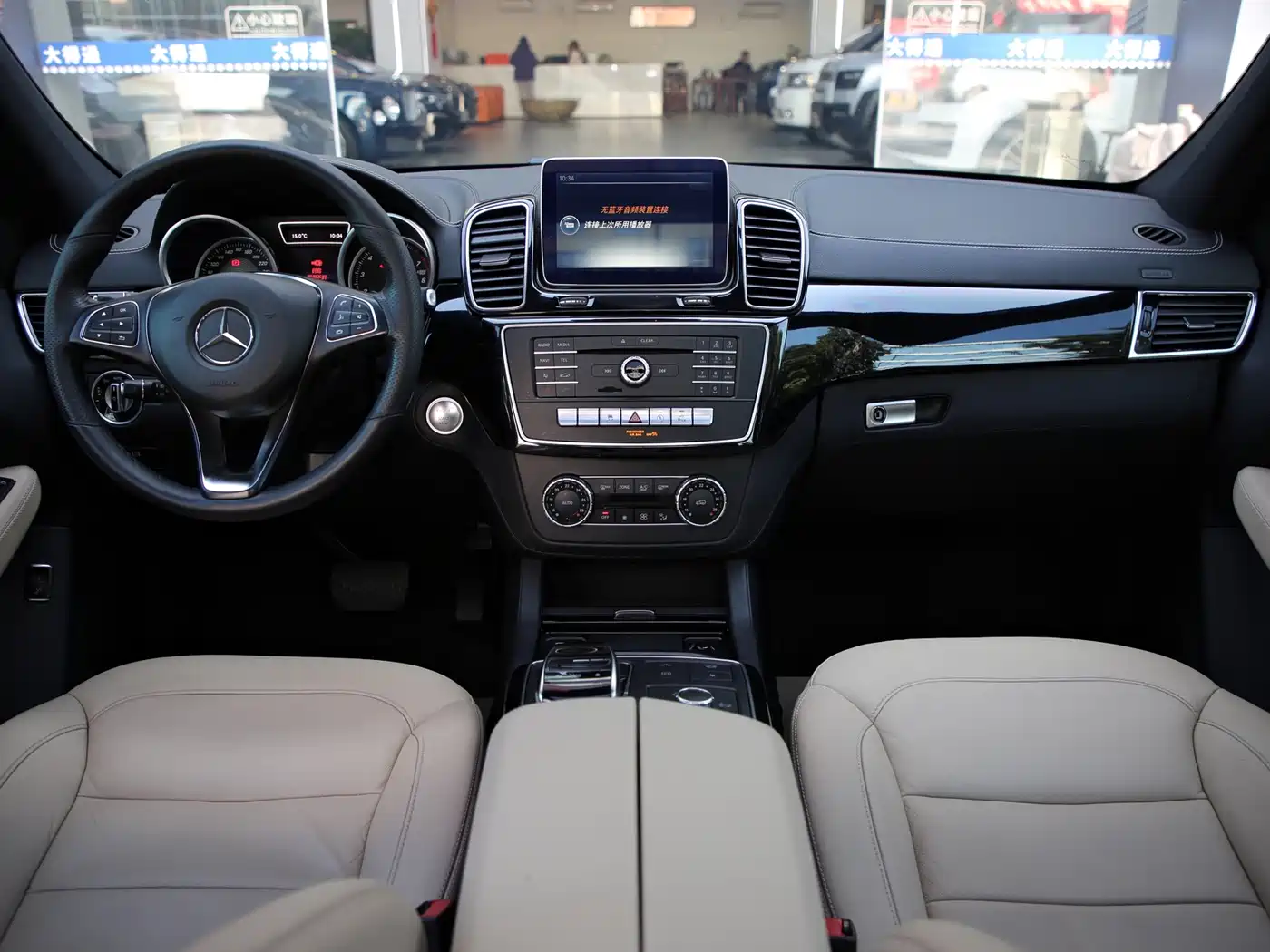 Mercedes-Benz GLE 2016 GLE 400 4MATIC фото 6