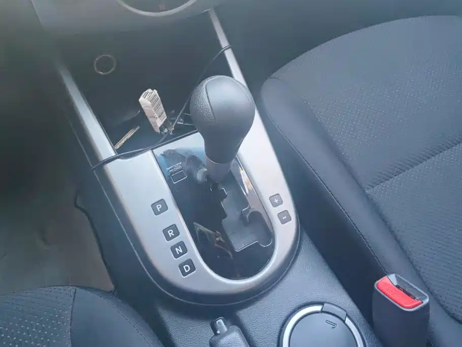 Kia Forte 2011 2011 Model 1.6L AT GL