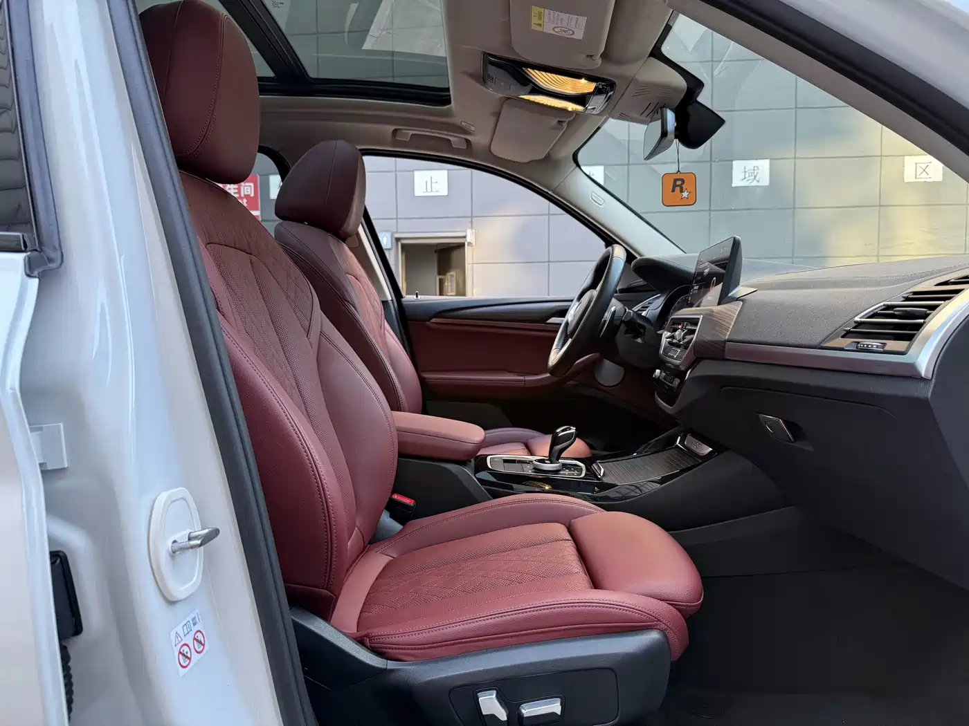 BMW X3 2023 xDrive30i Leading M Night Package фото 15