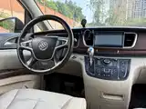Фото 8 - Buick GL8