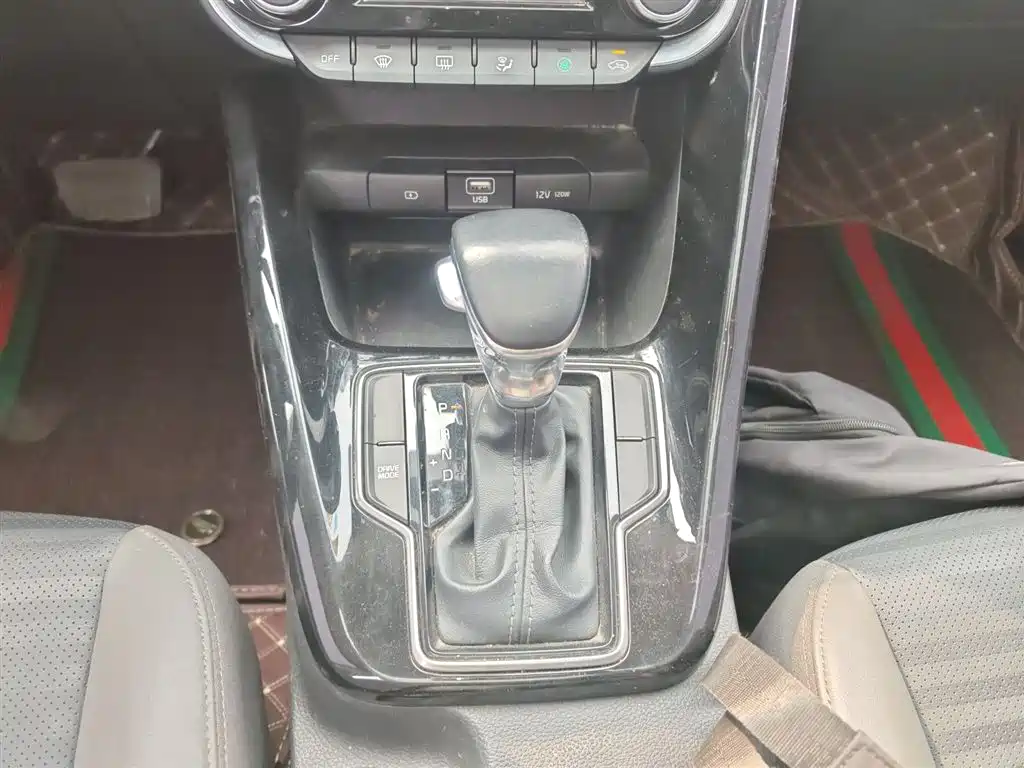 Kia Sportage 2018 2.0L Automatic Smart Luxury (China V) фото 10