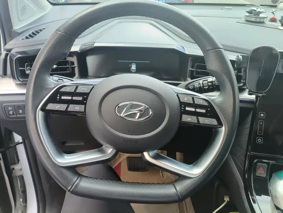 Hyundai Custo 2024 2022 270TGDi Smart Love Flagship TOP