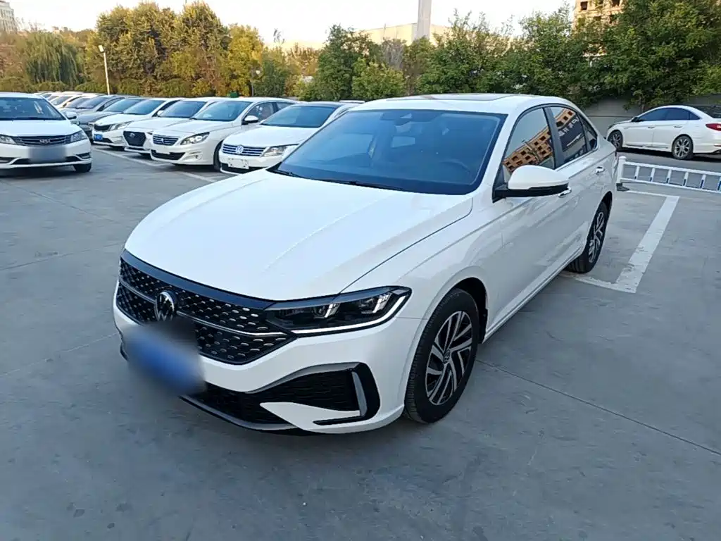 Volkswagen Lavida, миниатюра 2