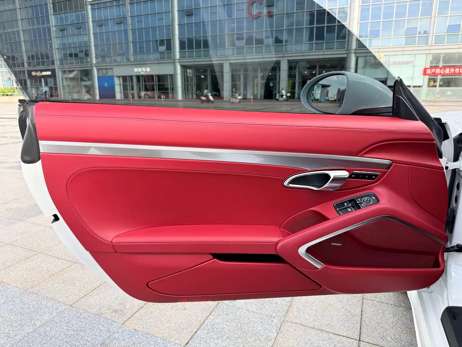 Фото 9 - Porsche 718