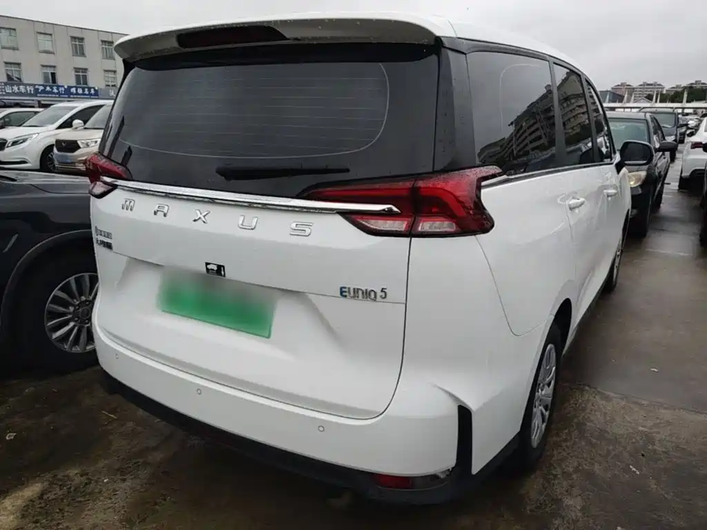 Maxus EUNIQ 5 2022 2020 Elite Edition 7-Seater