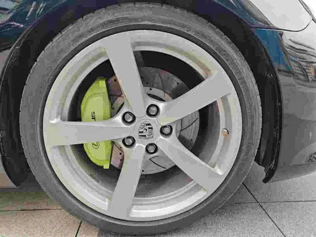 Toyota Reiz 2013 2.5V Premium Edition фото 22