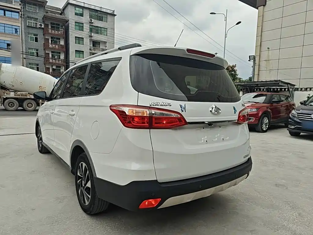 Changan Oshan Changan Oushang A800 2017 2017 Model 1.6L Manual Comfort