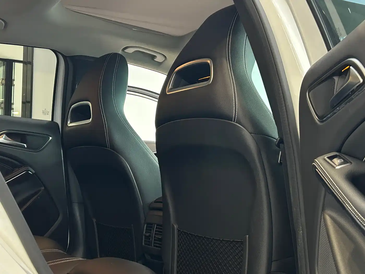 Mercedes-Benz GLA 2019 GLA 200 Fashion фото 14