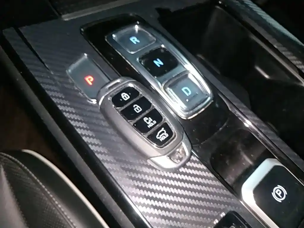 Hyundai Custo 2021 2021 270TGDi Premium LUX
