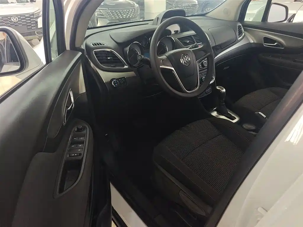 Buick Encore 2015 1.4T Automatic 2WD Urban Elite фото 8