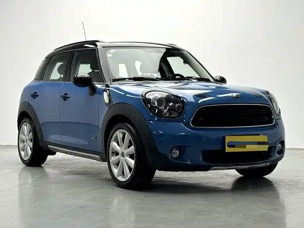 Фото 3 - MINI COUNTRYMAN
