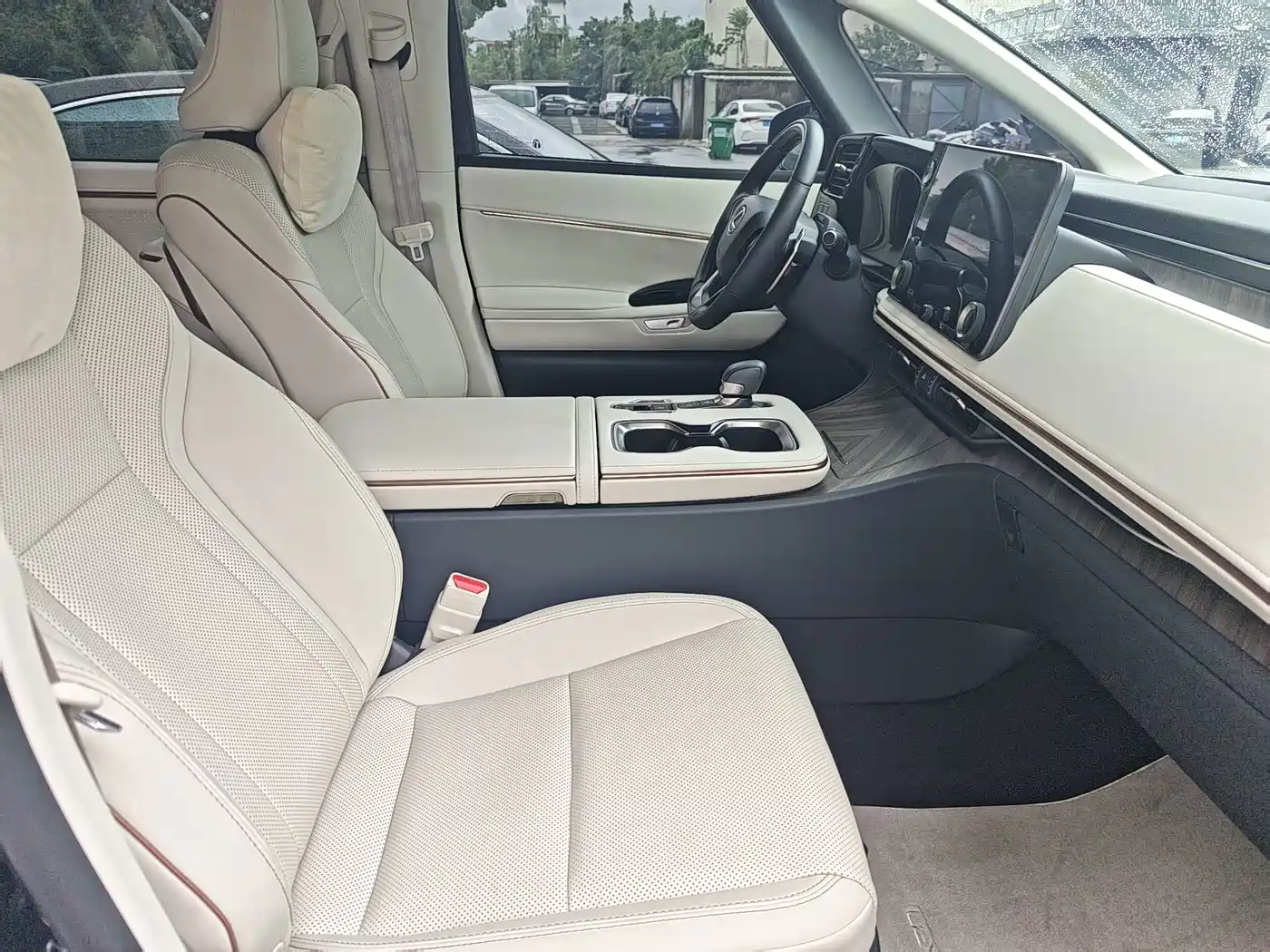 Lexus LM 2025 2023 350h 7-Seater Elegance Edition