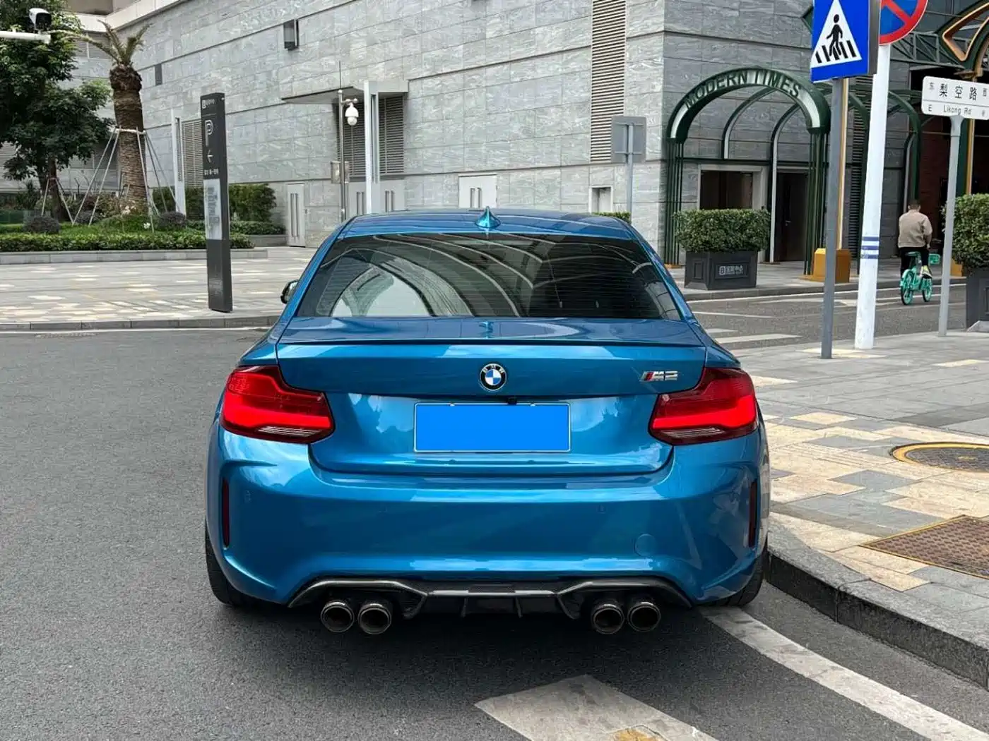 BMW M2 2018 M2 фото 7