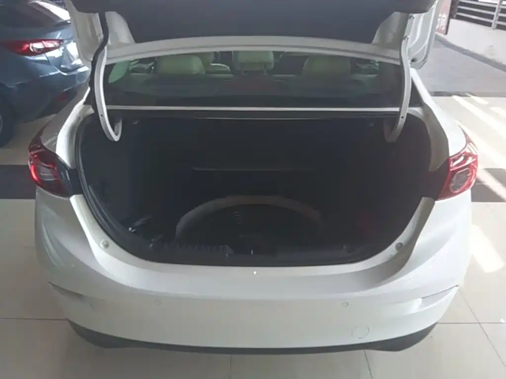Mazda Mazda 3 2014 2014 Sedan 2.0L Automatic Sport