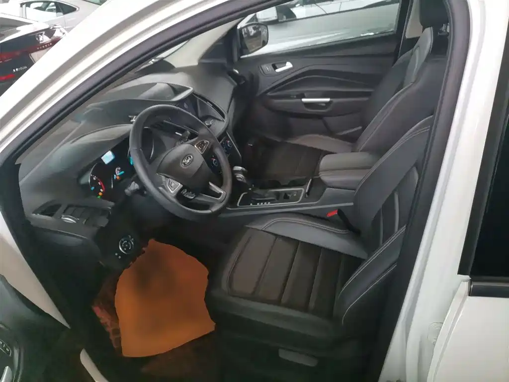 Ford Kuga 2021 2019 EcoBoost 180 2WD Platinum Wing Edition China VI