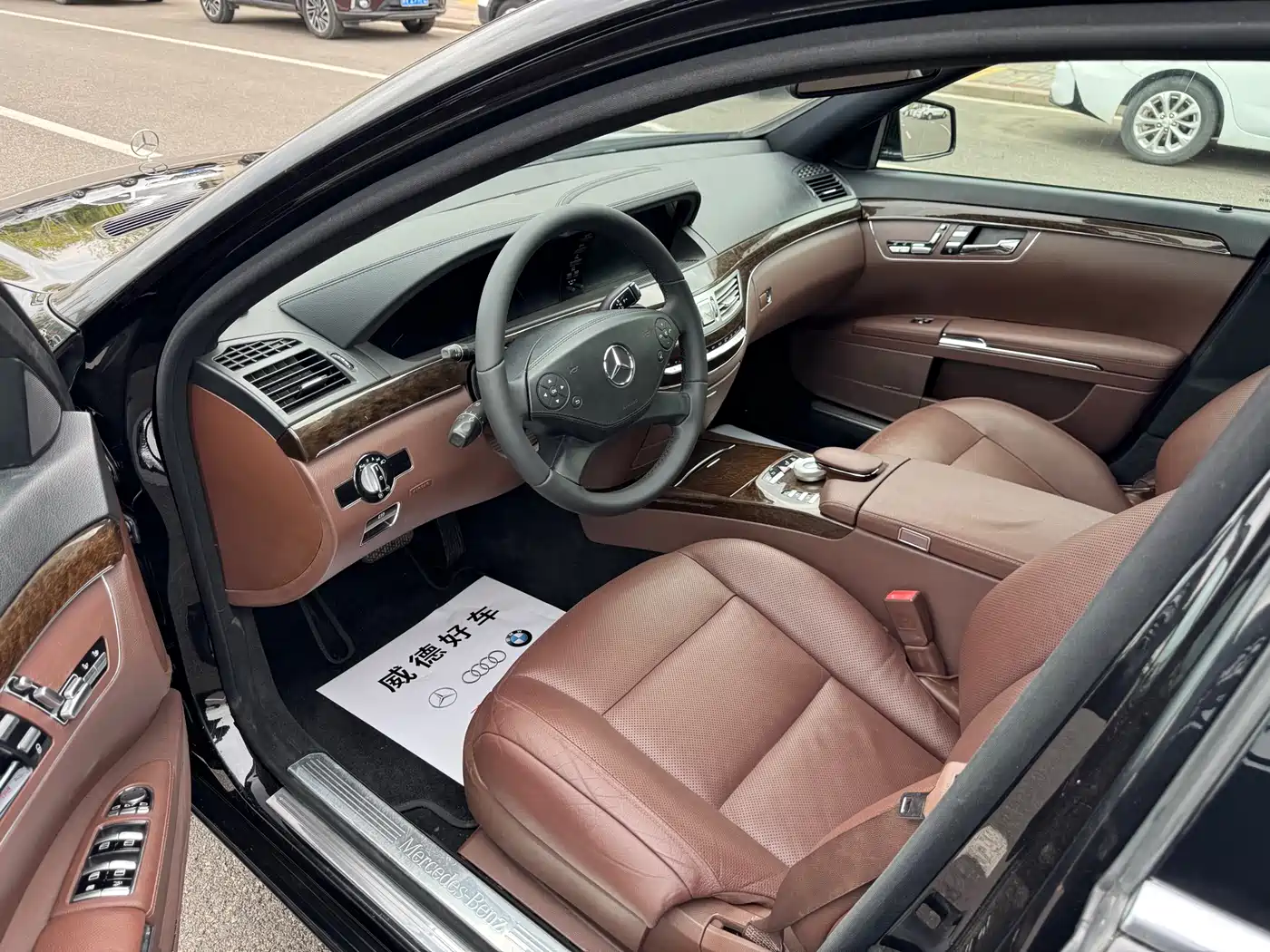 Mercedes-Benz S-Class 2012 S 300 L Luxury Grand Edition фото 8