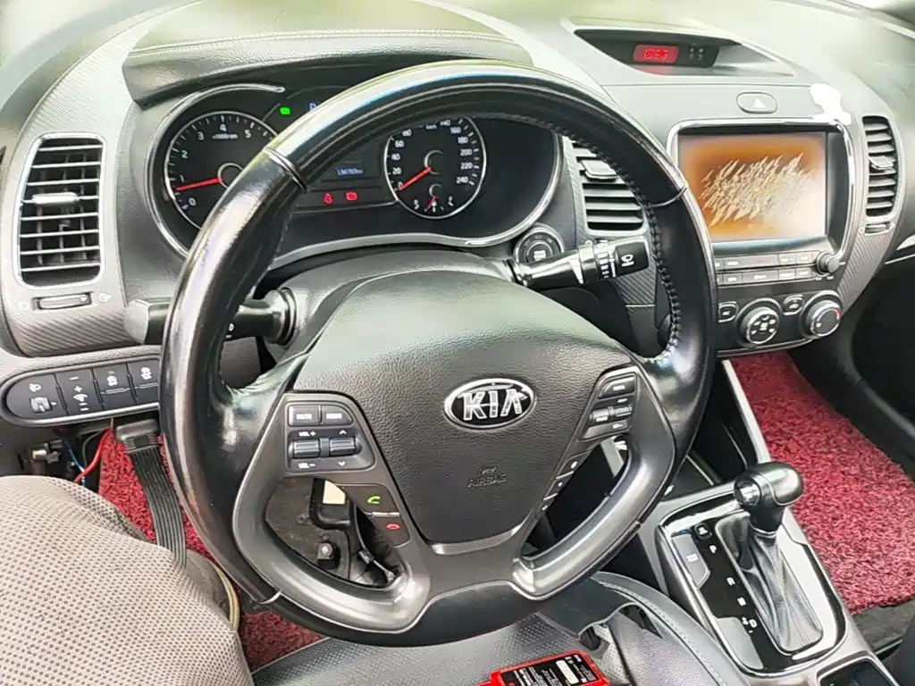 Фото 11 - Kia K3