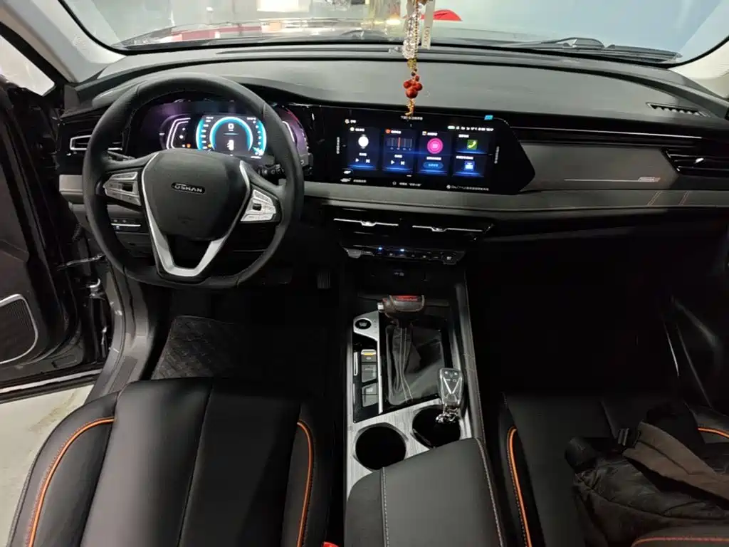 Фото 10 - Changan Oshan X7 PLUS