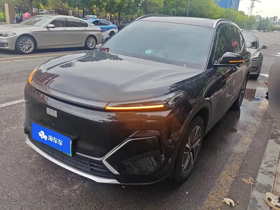Geely Galaxy Galaxy Starship 7 EM-i 2025