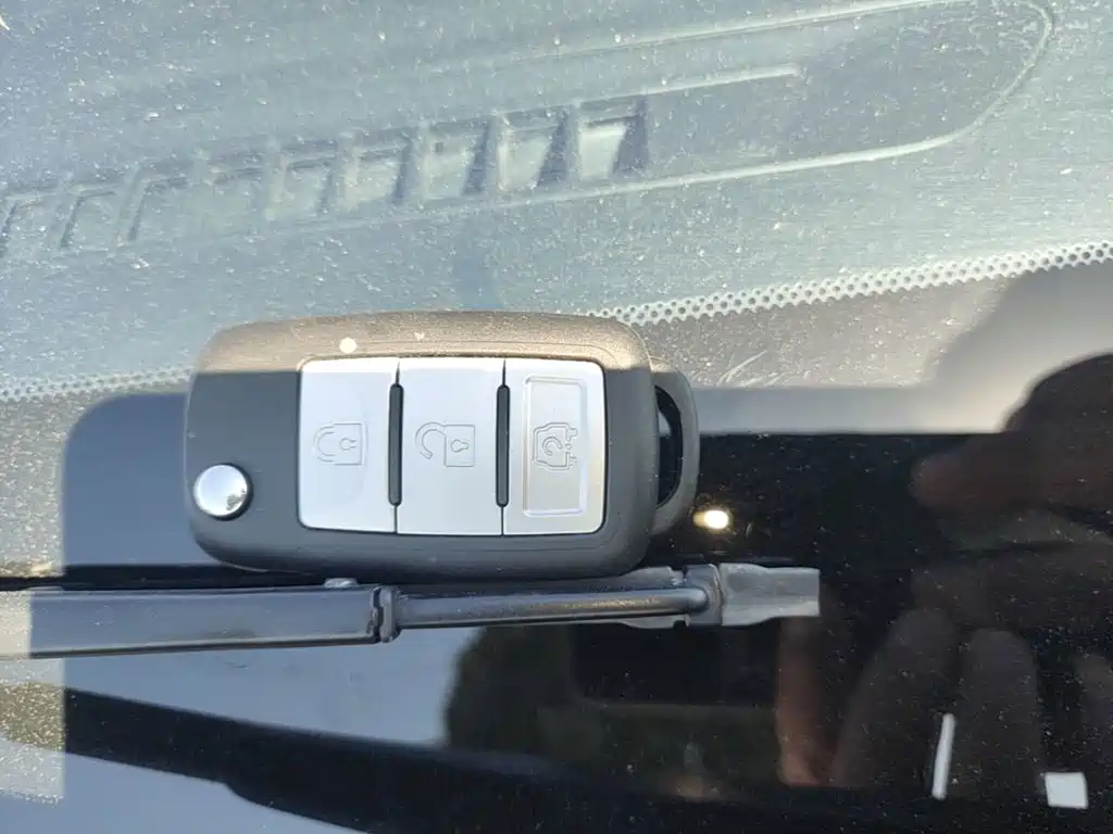 Dongfeng Fengguang Fengguang 380 2024 2022 1.5L Comfort Passenger Van (Leaf Spring) 7-Seater