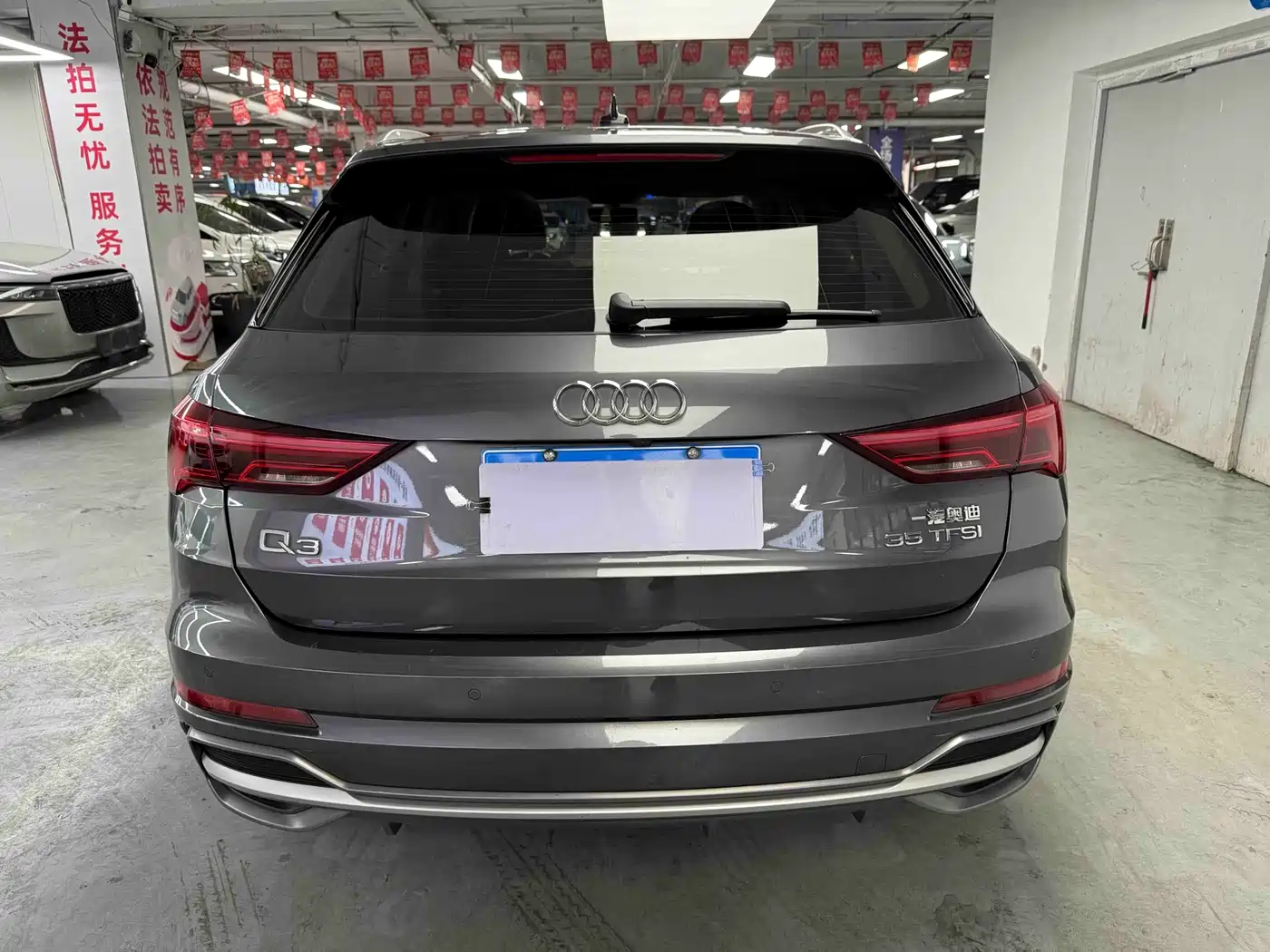 Фото 10 - Audi Q3