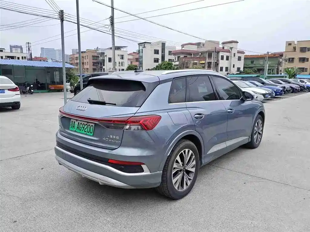 Audi Q4 e-tron 2022 40 e-tron Creation Edition фото 8