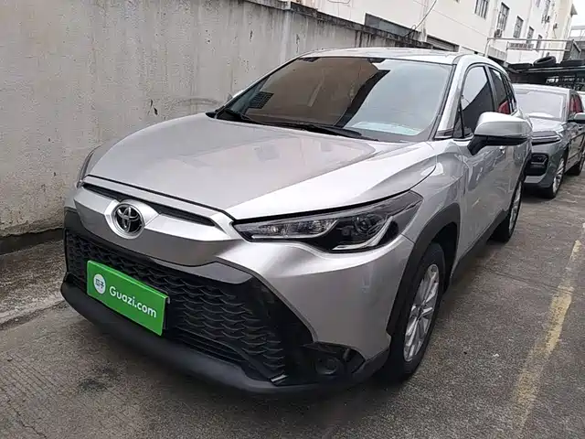 Toyota Frontlander 2024