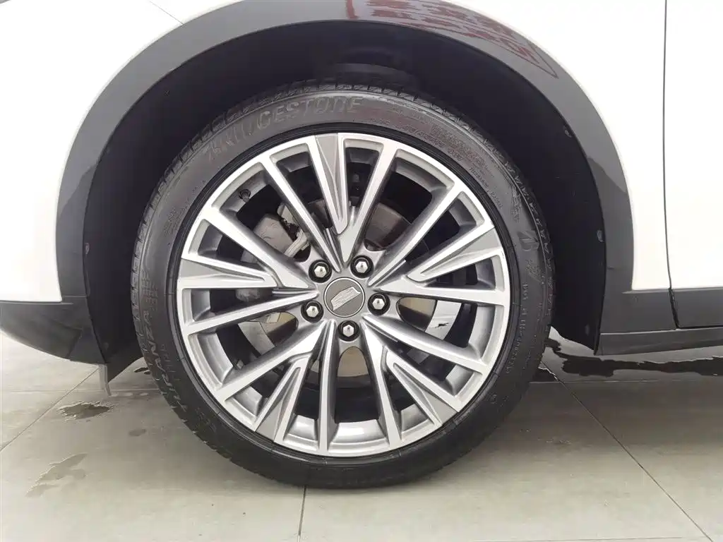 Cadillac Cadillac GT4 2023 25T Luxury Edition 17