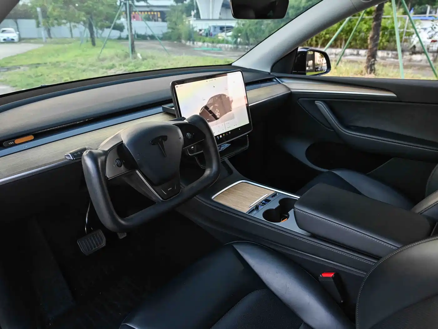 Фото 6 - Tesla Model Y