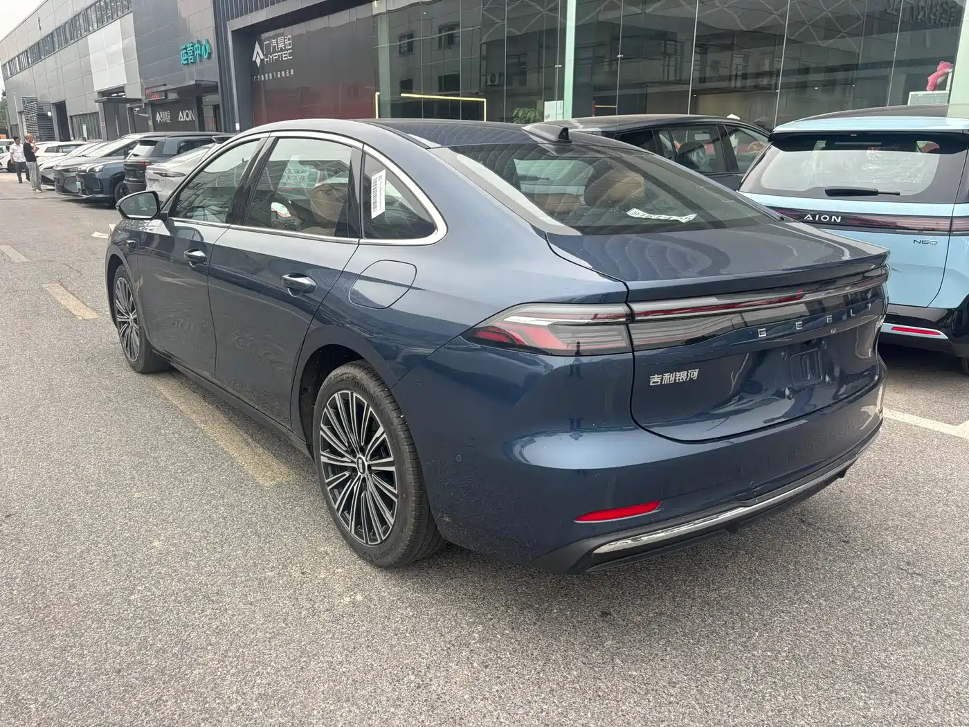 Geely Galaxy Galaxy A7 2025 EM-i фото 7
