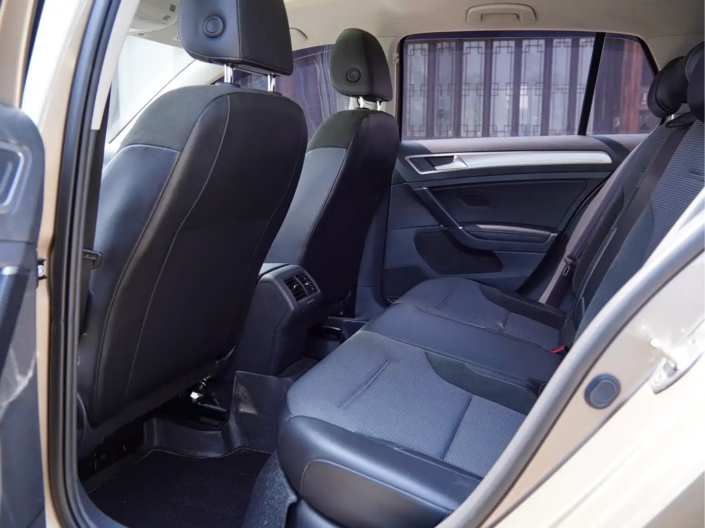 Volkswagen Golf 2018 230TSI Automatic Comfort фото 10