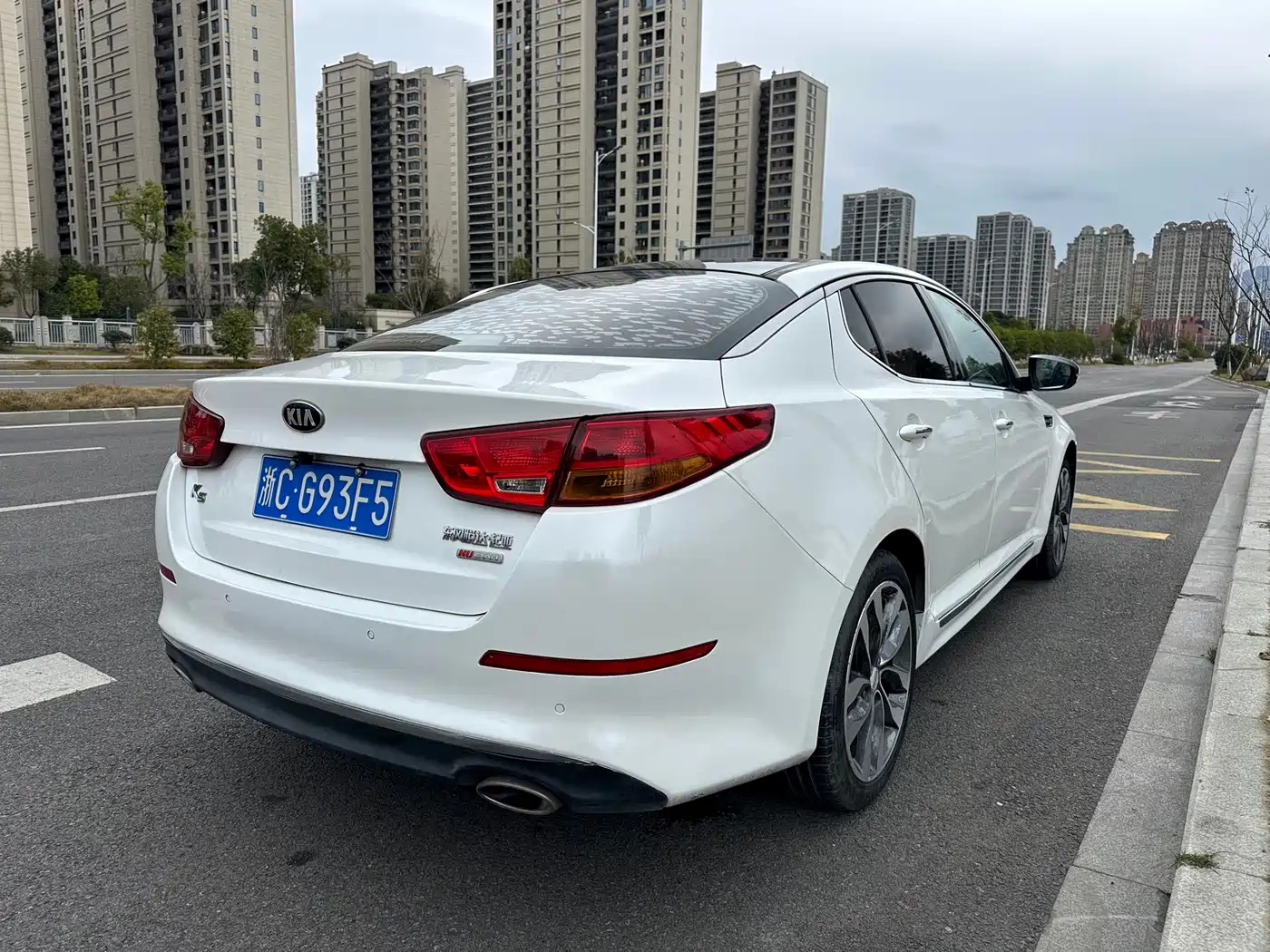 Kia K5 2014 2.0L Automatic LUXURY фото 7