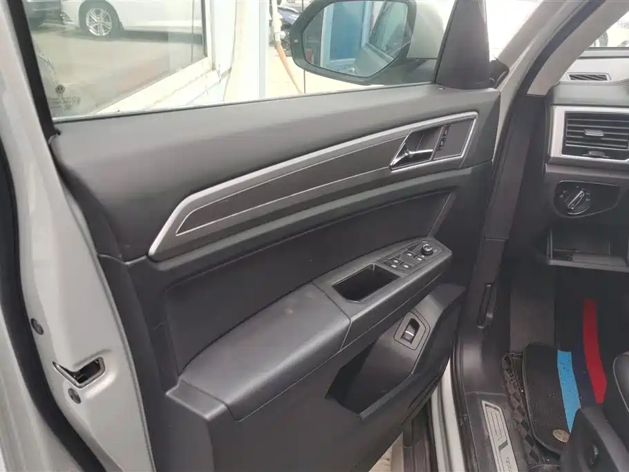 Volkswagen Teramont 2017 380TSI 4WD Comfort Edition фото 7