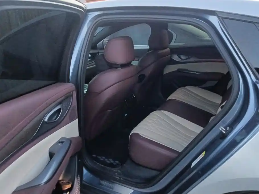 BYD Seal 2023 2023 DM-i 1.5T 121km Flagship
