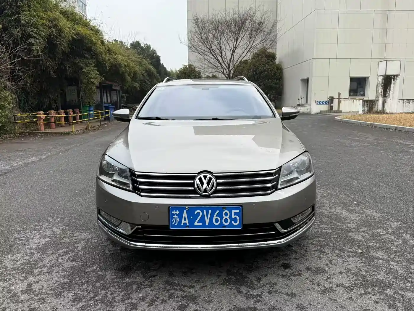 Volkswagen Magotan (Import) 2015 Wagon 2.0TSI Comfort фото 2