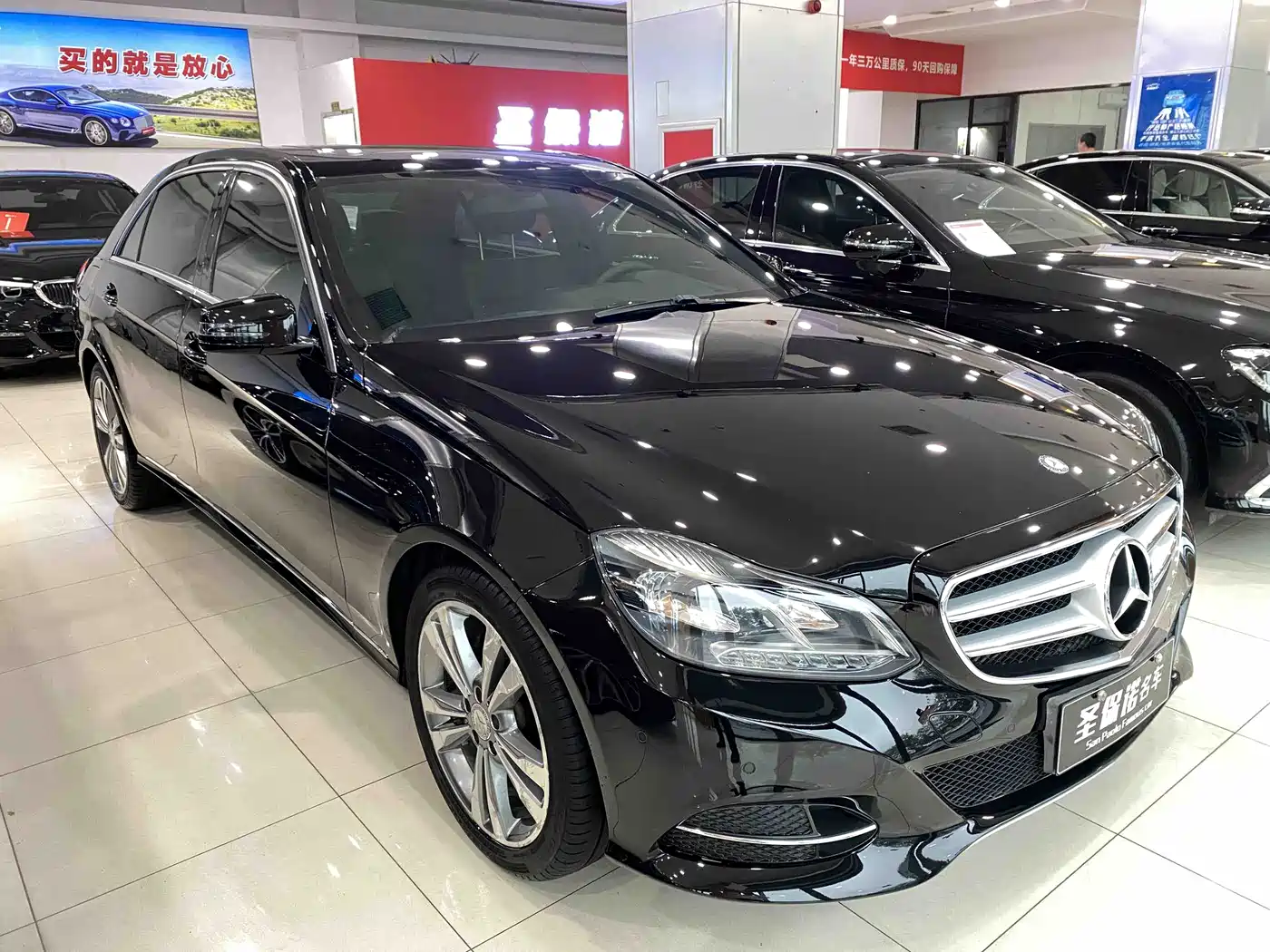 Mercedes-Benz E-Class 2015 E 200 L Sport фото 3