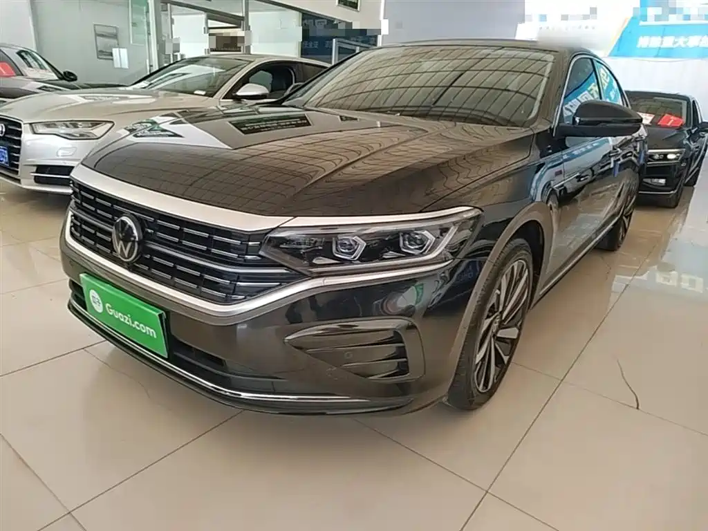 Volkswagen Passat 2025 Outstanding 380TSI Dragon Glory Edition фото 2