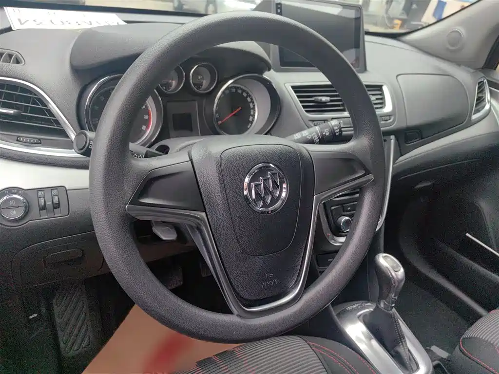 Buick Encore 2015 1.4T Automatic 2WD Urban Elite фото 4