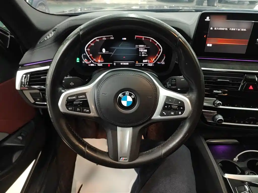 BMW 5-SERIES